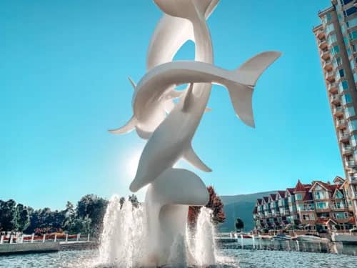 Downtown Kelowna dolphins statue